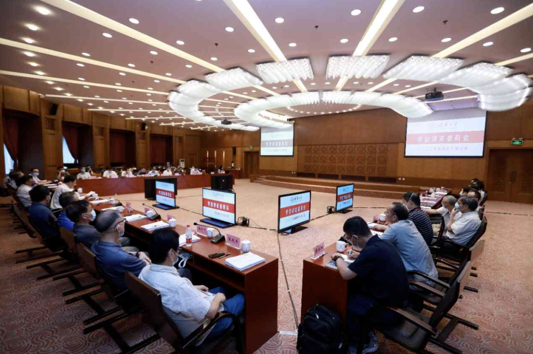 人妻自拍
学位评定委员会同意增列“公共卫生与健康”一级学科博士硕士学位授权点